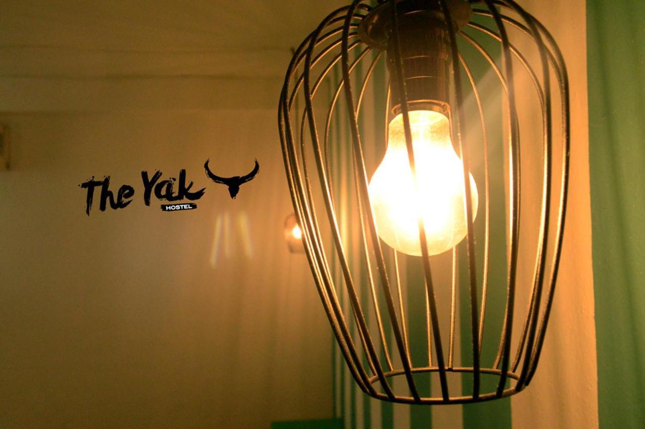 The Yak Hostel Плая-дель-Кармен Экстерьер фото
